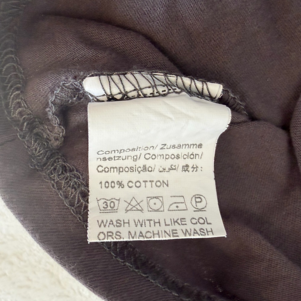 Micas Size Small “Good Times” Gray, Cropped Graphic T-shirt.  Fixed knot front - Picture 7 of 8